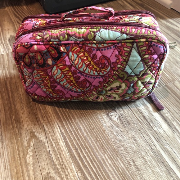 Vera Bradley Cosmetic Bags (bundle) - Picture 3 of 5